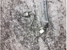 Recambio de tubo para volkswagen passat berlina (3c2) highline referencia OEM IAM 03L130301SV240 INYECTOR 