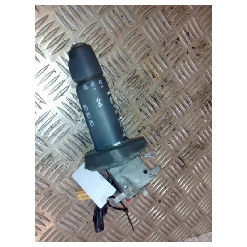 Recambio de mando intermitentes para man tg - a 18.xxx fg / bb   (e3/e4) xl referencia OEM IAM 81255090123  