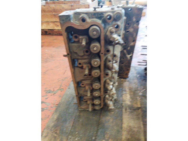 Recambio de culata para perkins .. ... referencia OEM IAM 37116990  