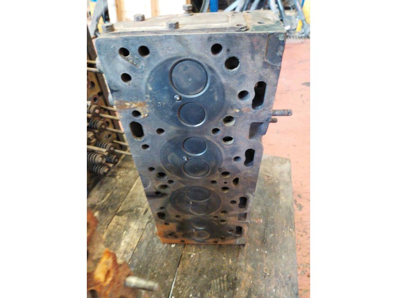 Recambio de culata para perkins .. ... referencia OEM IAM 37116990  