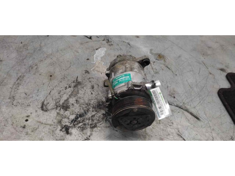 Recambio de compresor aire acondicionado para volkswagen polo berlina (6n2) trendline referencia OEM IAM 6N0820803B  