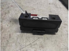 Recambio de pantalla multifuncion para renault megane ii berlina 5p authentique referencia OEM IAM 8200107839  
