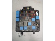 Recambio de caja reles / fusibles para renault midlum 4.2 diesel referencia OEM IAM 5010516886  