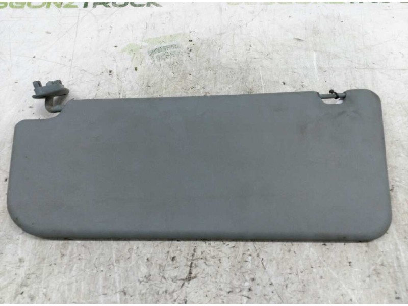 Recambio de parasol derecho para citroën berlingo 1.9 d cumbre familiar referencia OEM IAM 8143WE  