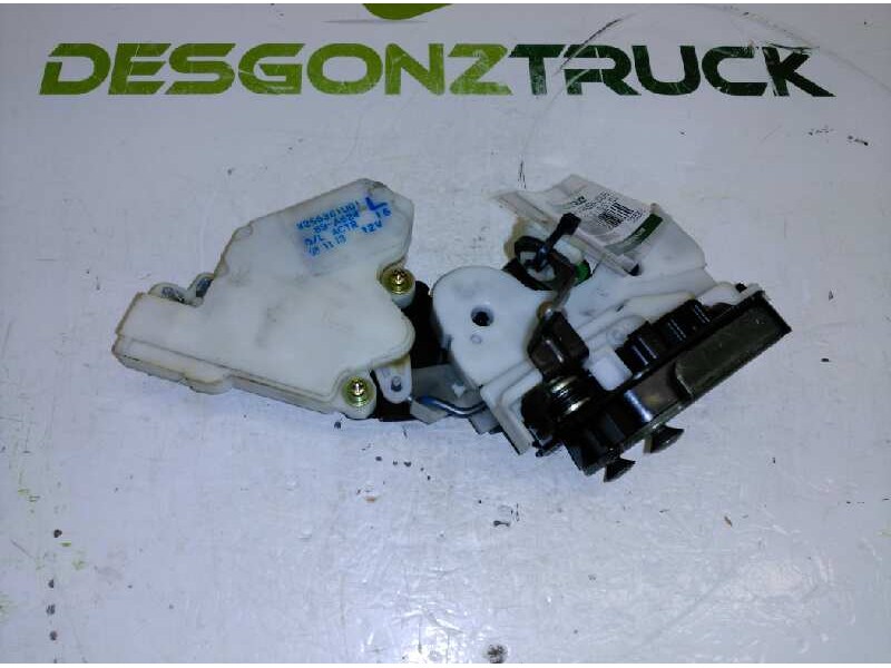 Recambio de cerradura puerta trasera izquierda para nissan almera (n15) lx referencia OEM IAM   