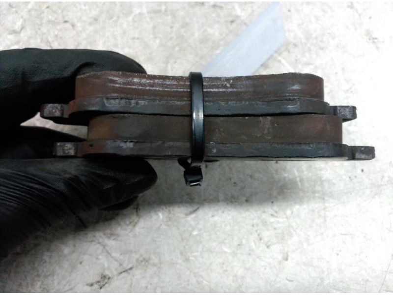 Recambio de pastillas de freno delanteras para citroën berlingo 1.9 d cumbre familiar referencia OEM IAM   