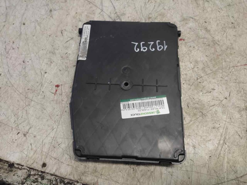 Recambio de caja reles / fusibles para renault megane ii berlina 5p authentique referencia OEM IAM 8200309690 S118400220D 