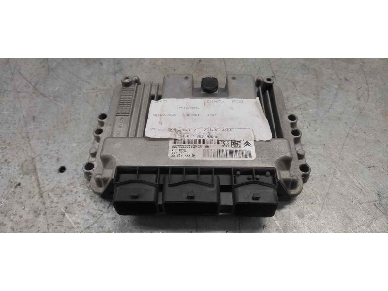 Recambio de centralita motor uce para citroën c4 berlina collection referencia OEM IAM 0281011863 9661773380 
