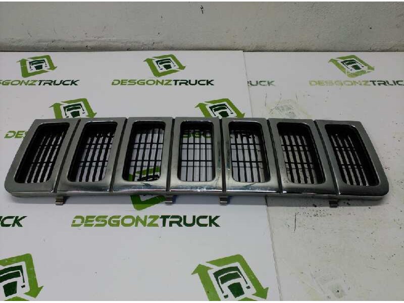 Recambio de rejilla delantera central para chrysler jeep cherokee limited exclusive referencia OEM IAM 55055059  