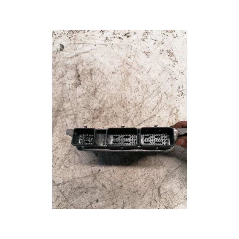 Recambio de centralita motor uce para renault megane ii berlina 5p authentique referencia OEM IAM 8200321263 8200298457 