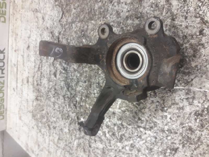 Recambio de mangueta delantera izquierda para nissan almera tino (v10m) referencia OEM IAM 40015BU040  