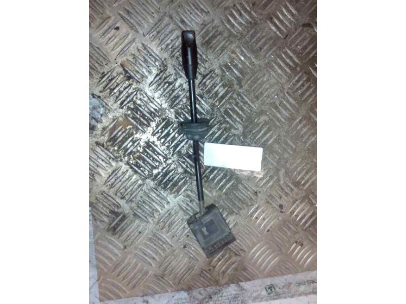 Recambio de mando limpia para renault trucks dg 300 referencia OEM IAM 5010041267  