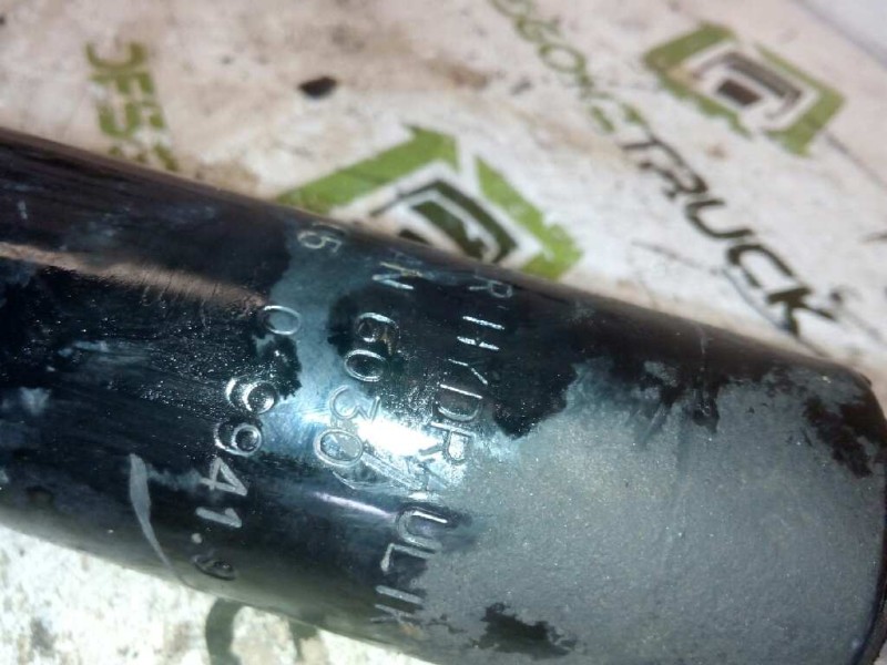 Recambio de brazo elevacion cabina para man tg - a 18.xxx fg / bb   (e3/e4) xl referencia OEM IAM   