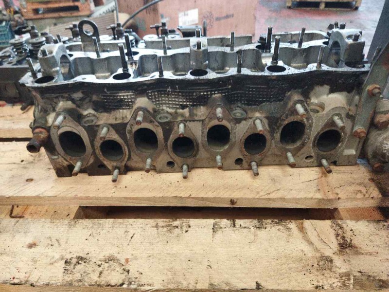 Recambio de culata para iveco daily caja cerrada (1989 =>) 30-8 caja cerrada referencia OEM IAM 7450306  