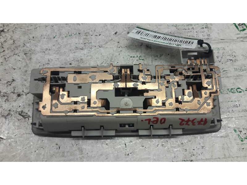Recambio de luz interior para renault laguna ii (bg0) confort dynamique referencia OEM IAM 8200033629 DELANTERA 