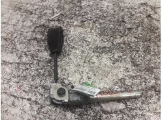 Recambio de pretensor airbag izquierdo para opel corsa d 1.3 16v cdti referencia OEM IAM 6082929  