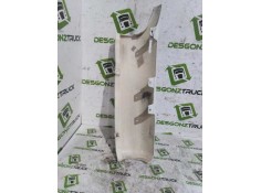 Recambio de deflector derecho para renault midlum fg  xxx.10/b e3 cabina doble referencia OEM IAM    2