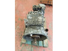 Recambio de despiece caja cambios para renault premium route 2006 fas 4x2 larga distancia referencia OEM IAM AT2412D  