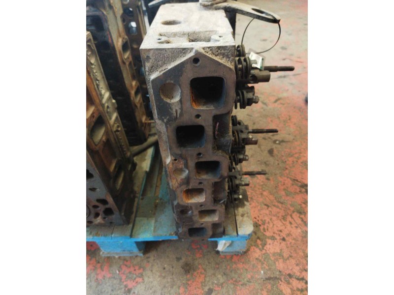 Recambio de culata para pegaso trucks serie 1200 1234 referencia OEM IAM   