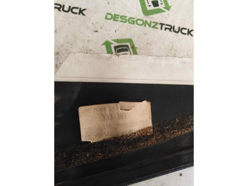 Recambio de cuadro instrumentos para scania serie 2 (r 112-305) referencia OEM IAM 333361 008224018 