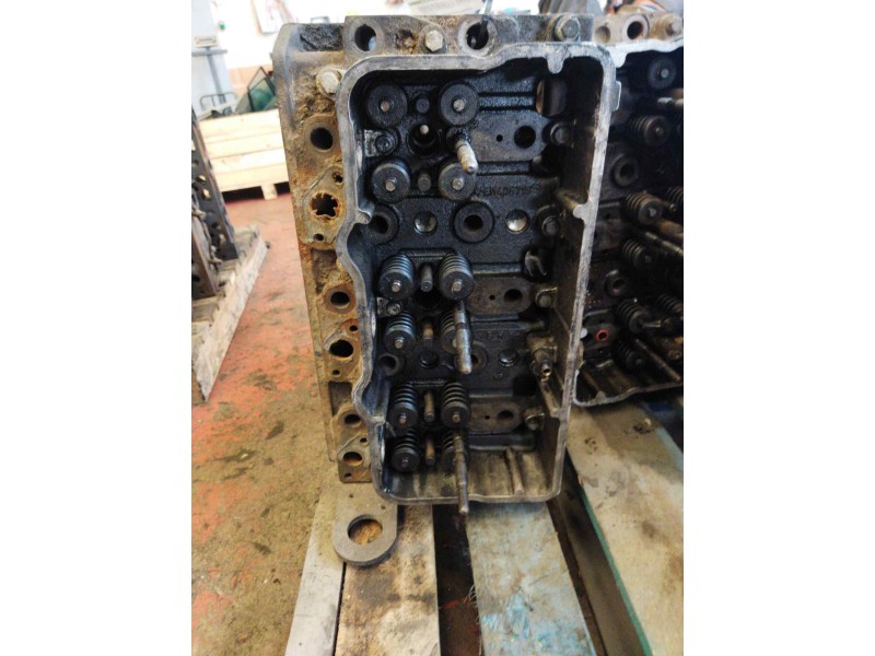 Recambio de culata para pegaso trucks serie 1200 1236 referencia OEM IAM   