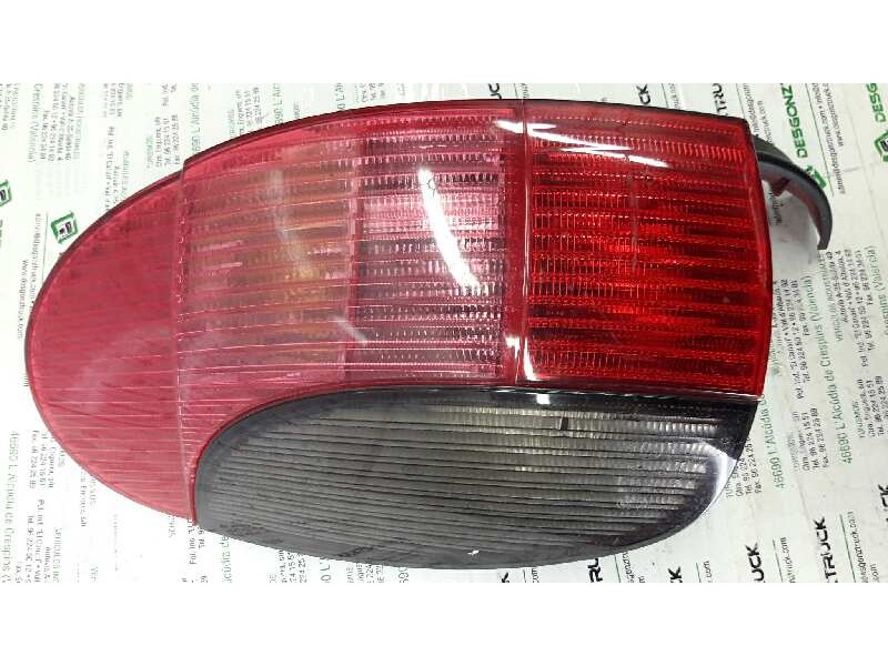 Recambio de piloto trasero izquierdo para peugeot 306 break 2.0 hdi cat referencia OEM IAM   