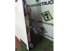 Recambio de puerta delantera derecha para daf serie 95 xf .xxx 12.6 diesel referencia OEM IAM    2