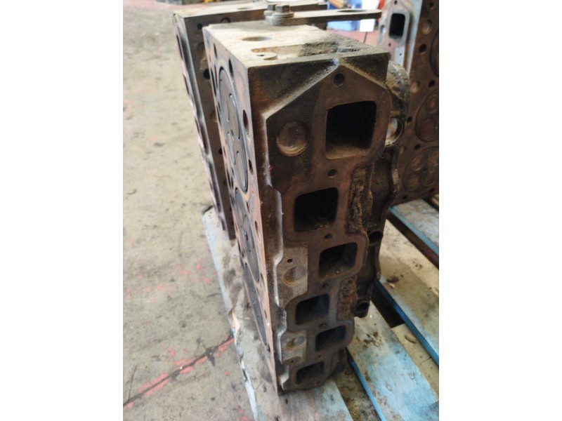Recambio de culata para pegaso trucks serie 1200 1234 referencia OEM IAM   