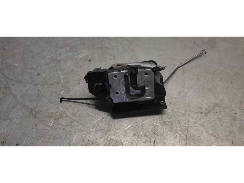 Recambio de cerradura puerta delantera izquierda para ssangyong kyron 270 xdi limited 4wd referencia OEM IAM  5 PINS 