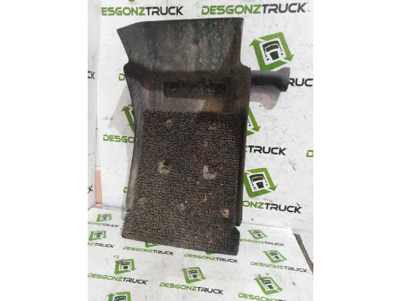 Recambio de guardabarros delantero izquierdo para renault midlum fg  xxx.10/b e3 cabina doble referencia OEM IAM   