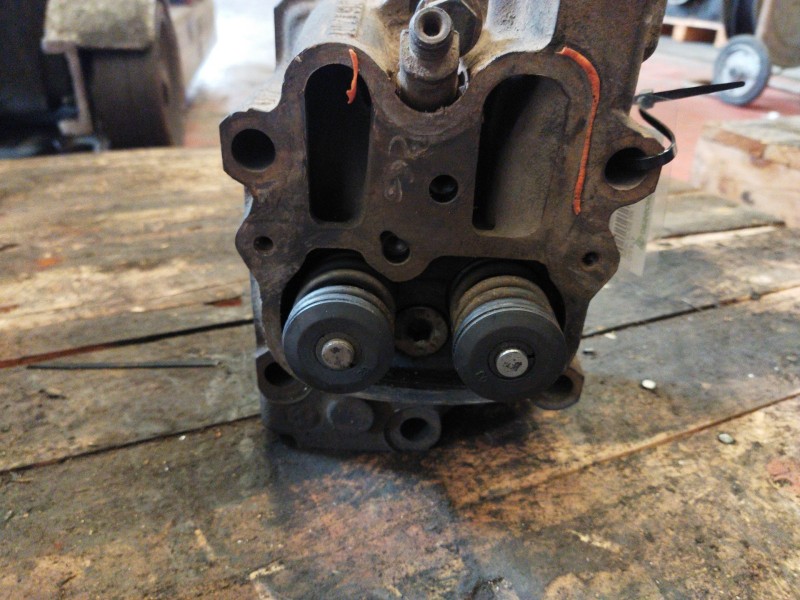 Recambio de culata para mercedes-benz mk / om 422 1726 bm 652 l (largo) referencia OEM IAM 4030161701  