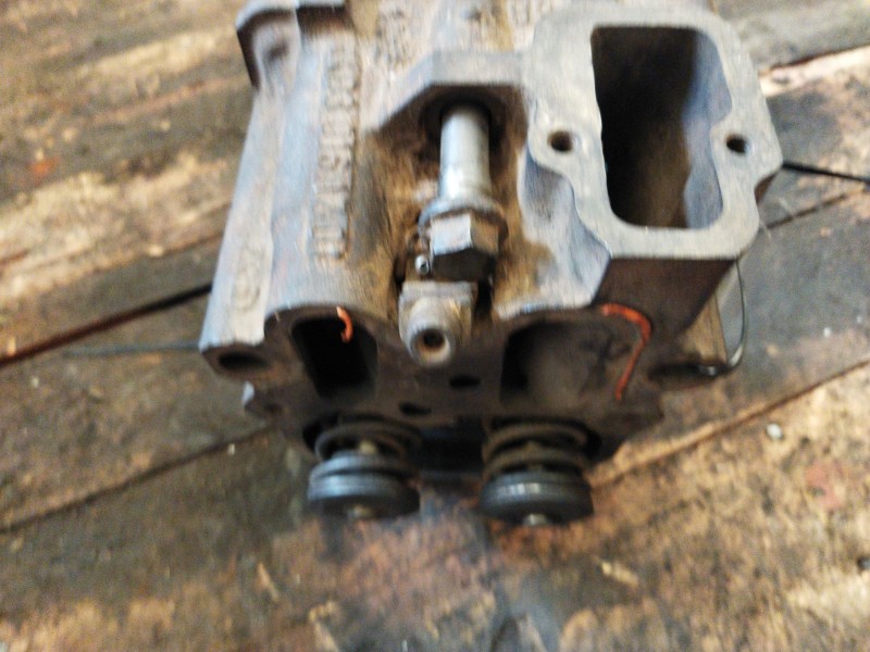 Recambio de culata para mercedes-benz mk / om 422 1726 bm 652 l (largo) referencia OEM IAM 4030161701  