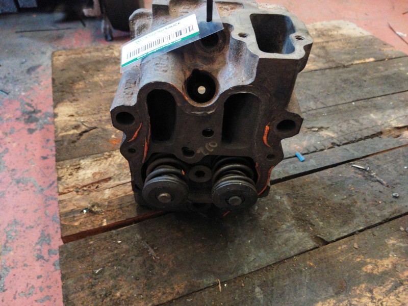 Recambio de culata para mercedes-benz mk / om 422 1726 bm 652 l (largo) referencia OEM IAM 4030161701  