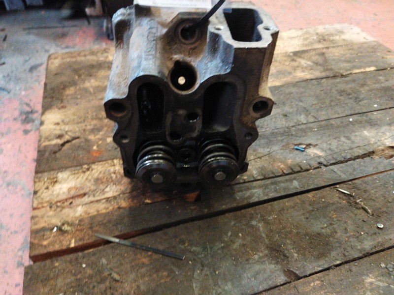 Recambio de culata para mercedes-benz mk / om 422 1726 bm 652 l (largo) referencia OEM IAM 4030161701  