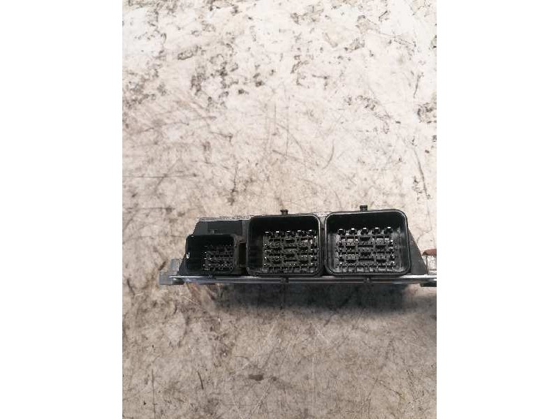 Recambio de centralita motor uce para peugeot 208 style referencia OEM IAM 9611545080 9800913080 