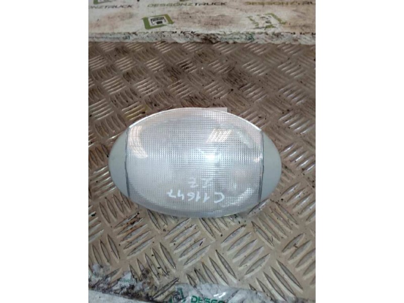 Recambio de luz interior para iveco eurocargo tector 5.9 diesel referencia OEM IAM 41221031 08874000 