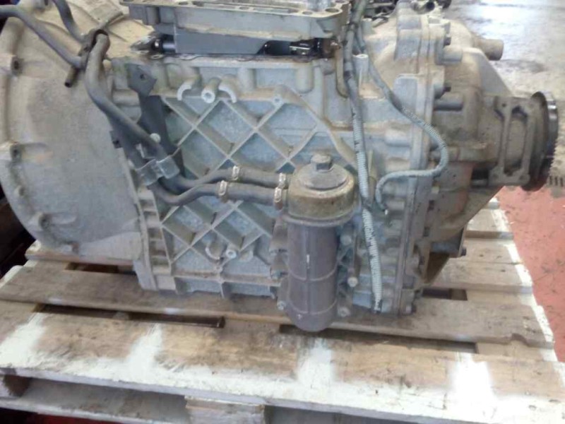 Recambio de caja cambios para renault premium lander fg 4x2 cabina larga referencia OEM IAM AT2412C SP3190492 