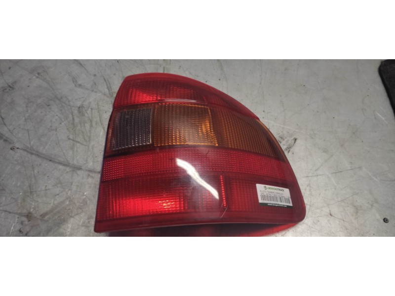 Recambio de piloto trasero derecho para opel astra f berlina básico referencia OEM IAM   6 PINS