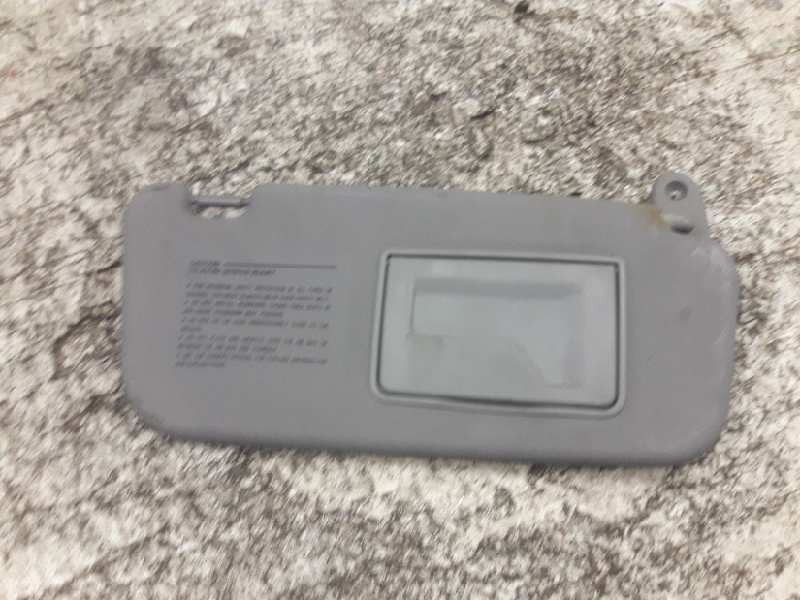Recambio de parasol derecho para hyundai getz (tb) 1.1 básico referencia OEM IAM   