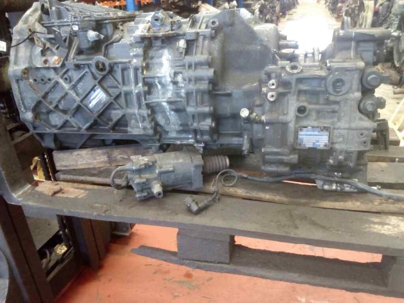 Recambio de caja cambios para iveco stralis (as) 12.9 diesel referencia OEM IAM 12AS2331TD 1353041023 