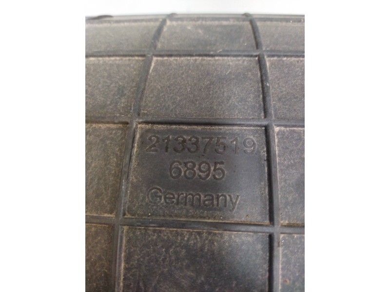 Recambio de filtro aire para renault serie t 12.8 diesel referencia OEM IAM 7422337562 21337519 