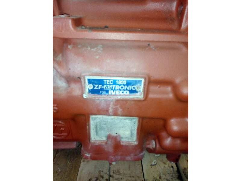 Recambio de caja cambios para iveco trucks eurostar ld 190 e 42 (420cv) referencia OEM IAM TEC1800  