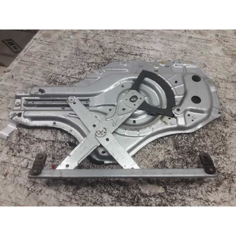 Recambio de elevalunas delantero derecho para hyundai elantra (xd) 1.6 comfort (5-ptas.) referencia OEM IAM 824802D060AX  