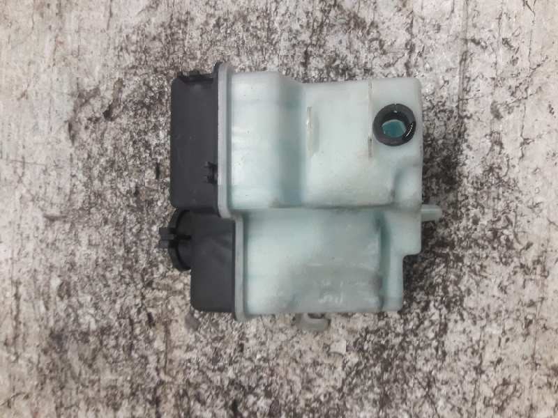 Recambio de deposito limpia para hyundai getz (tb) 1.1 básico referencia OEM IAM 986101C000 986101C100 