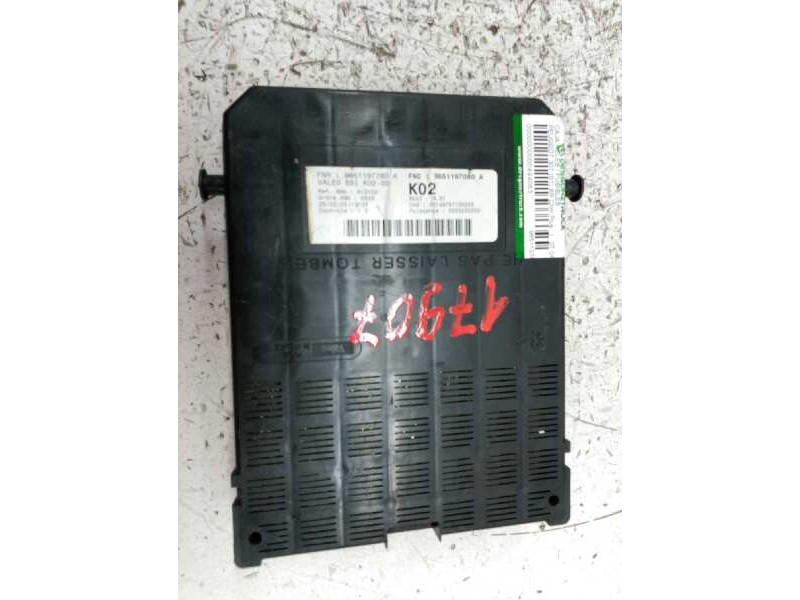 Recambio de caja reles / fusibles para peugeot 307 (s1) xr clim plus referencia OEM IAM 96511978080 BSI 