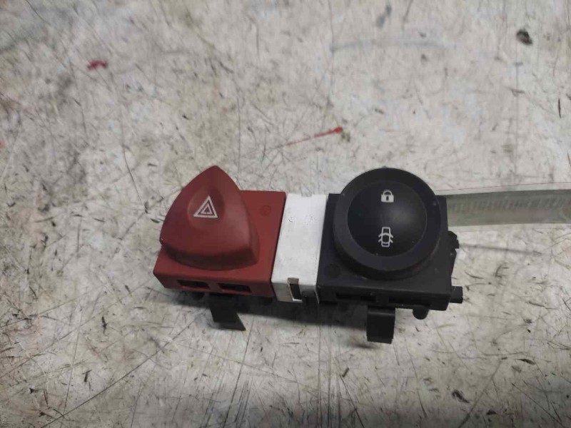 Recambio de warning para renault megane ii berlina 5p authentique referencia OEM IAM 8200095493 6 PINS 