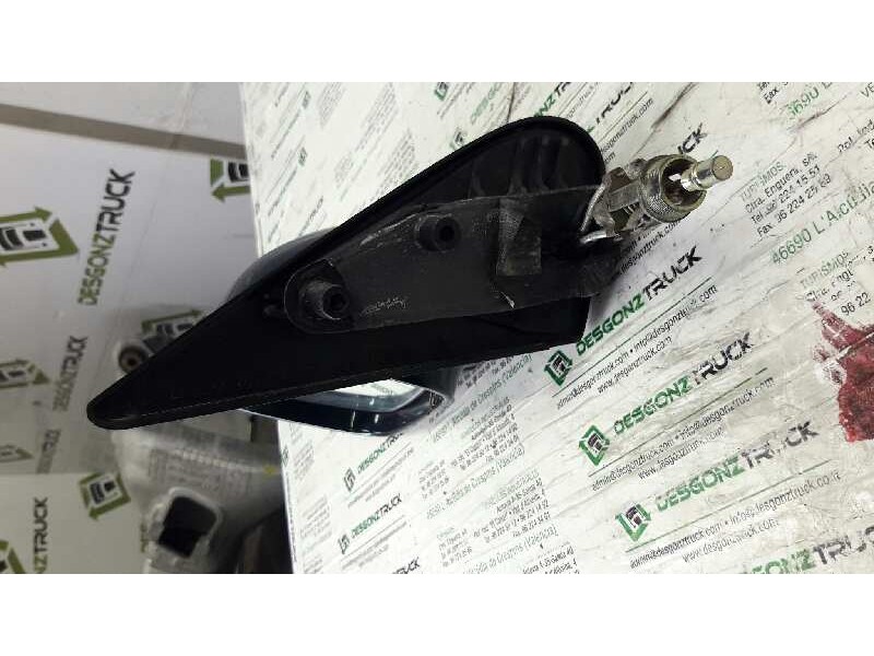 Recambio de retrovisor izquierdo para skoda felicia van 1.9 diesel cat referencia OEM IAM   