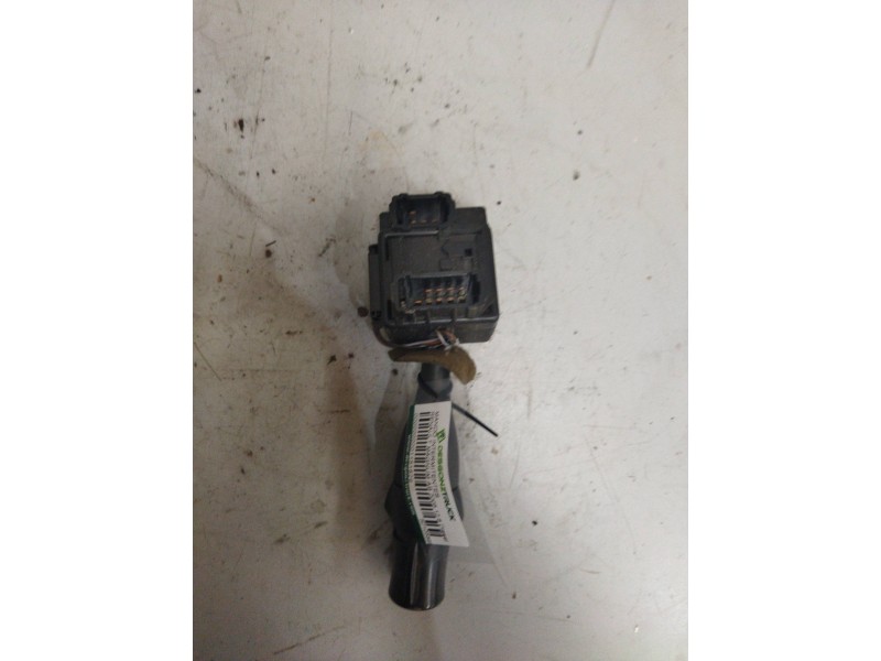 Recambio de mando intermitentes para renault magnum ab 2005 12.8 diesel referencia OEM IAM 5010589561  