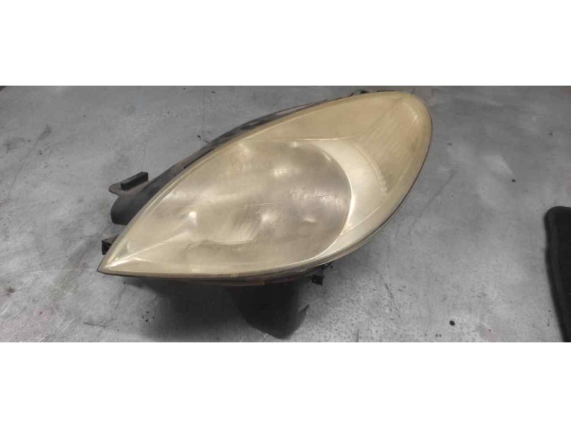 Recambio de faro izquierdo para citroën xsara picasso 2.0 hdi x referencia OEM IAM   