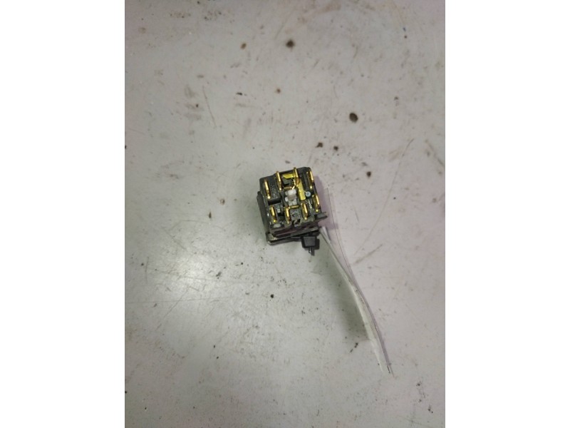 Recambio de warning para nissan trucks m m-90.150 referencia OEM IAM   